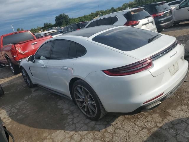 2018 Porsche Panamera 4