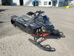 Motos salvage sin ofertas aún a la venta en subasta: 2024 Skidoo Renegade