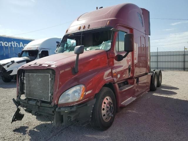 2015 Freightliner Cascadia 125