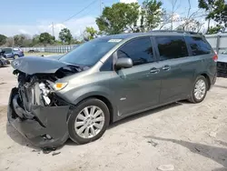 Toyota Sienna xle Vehiculos salvage en venta: 2012 Toyota Sienna XLE