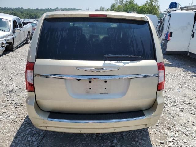 2011 Chrysler Town & Country Touring