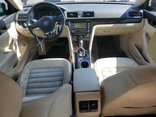 2014 Volkswagen Passat SEL