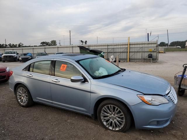 2012 Chrysler 200 Limited