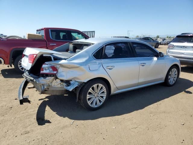 2013 Volkswagen Passat SE