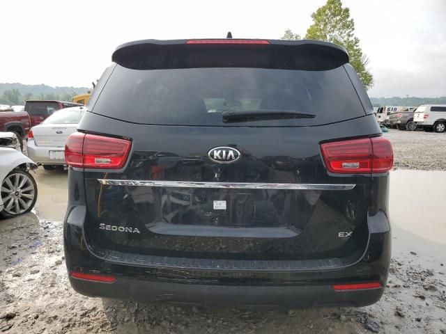 2019 KIA Sedona LX