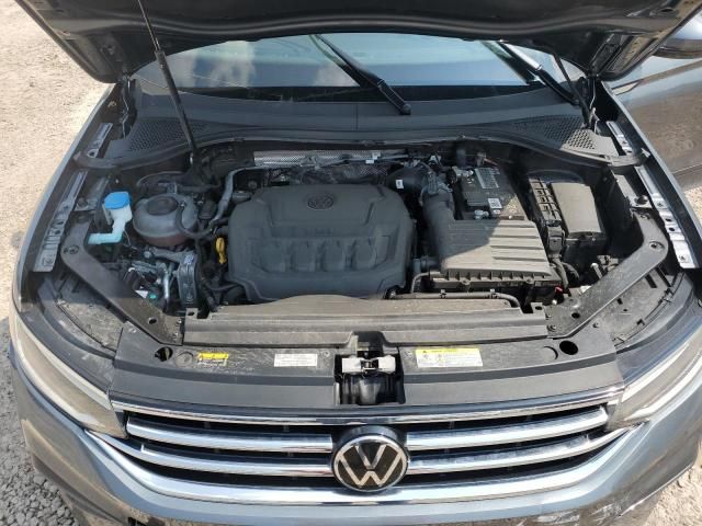 2023 Volkswagen Tiguan SE