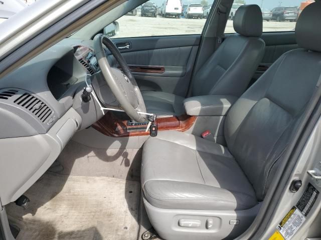 2005 Toyota Camry LE