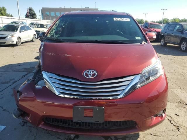 2015 Toyota Sienna XLE