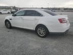 2013 Ford Taurus SE