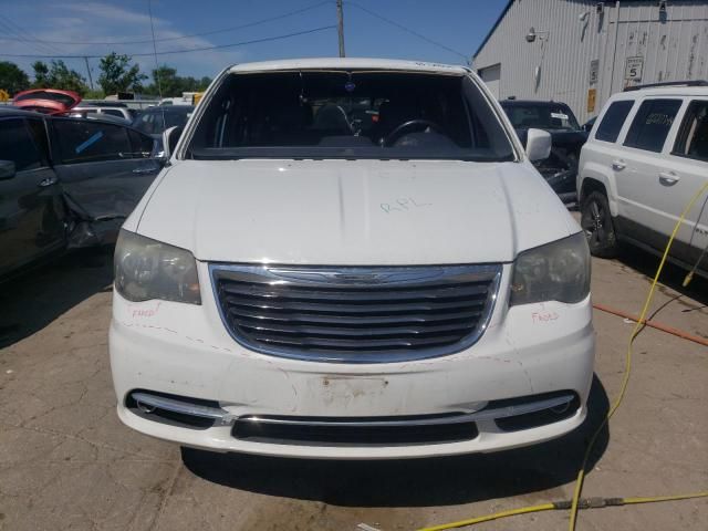 2014 Chrysler Town & Country S