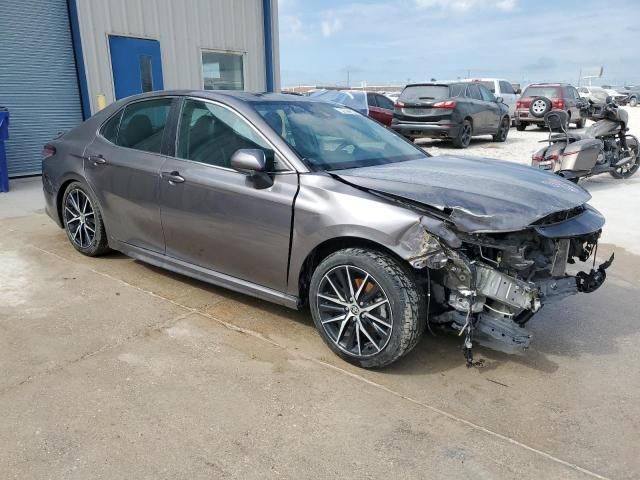 2021 Toyota Camry SE