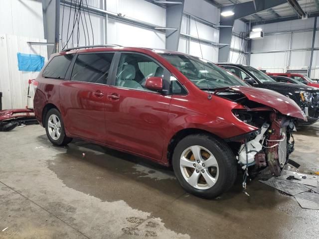 2011 Toyota Sienna LE