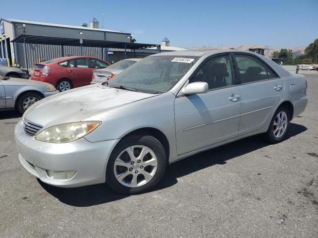 2005 Toyota Camry LE