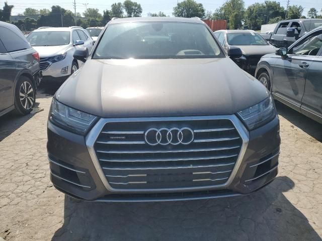 2017 Audi Q7 Prestige