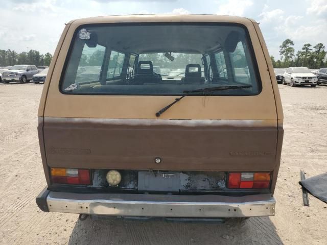 1987 Volkswagen Vanagon Bus