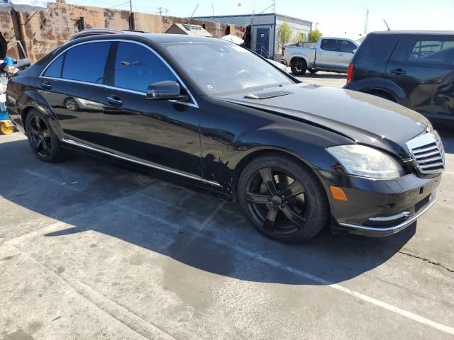 2010 Mercedes-Benz S 550