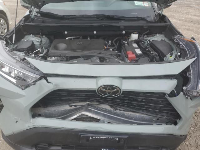 2020 Toyota Rav4 XLE