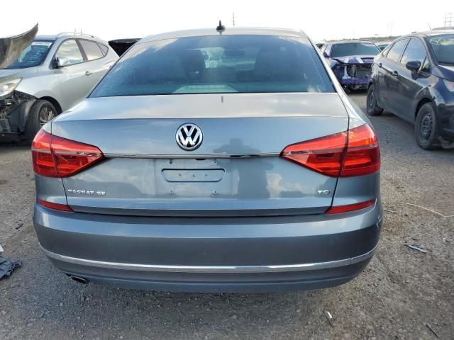 2016 Volkswagen Passat SE