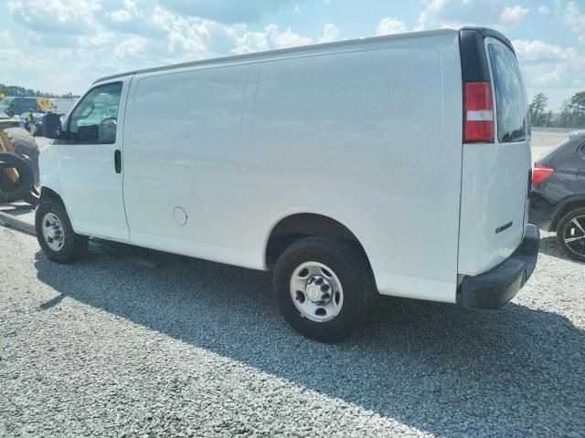 2021 Chevrolet Express G2500