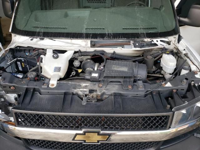 2013 Chevrolet Express G2500