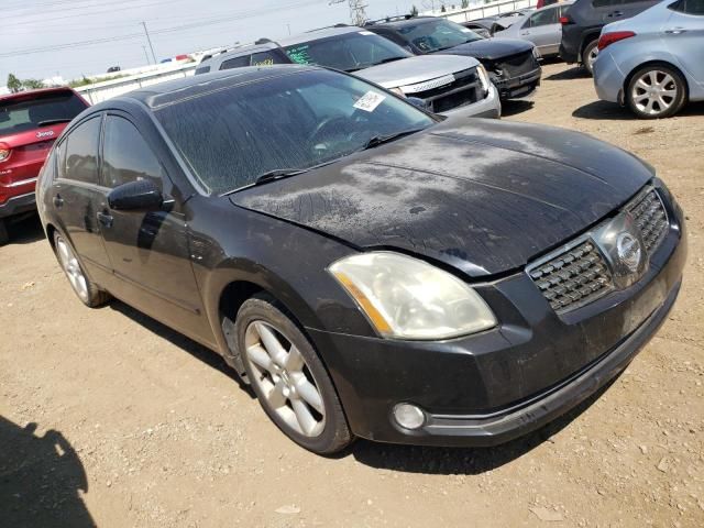 2004 Nissan Maxima SE