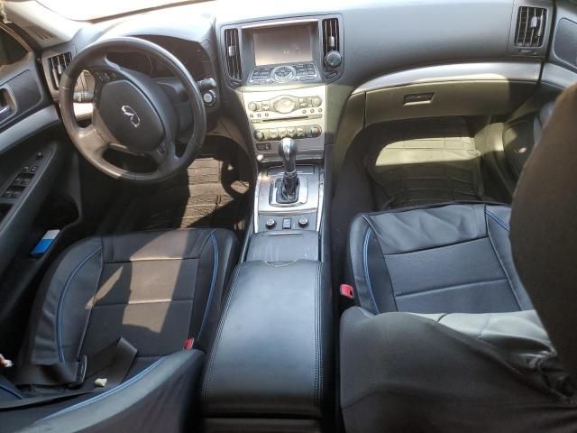 2015 Infiniti Q40