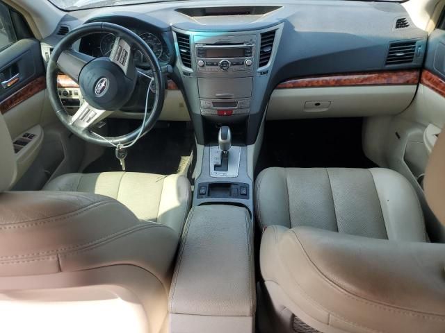 2010 Subaru Outback 2.5I Limited