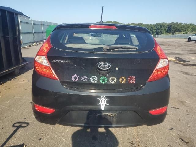 2012 Hyundai Accent GLS