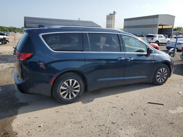 2021 Chrysler Pacifica Hybrid Touring L