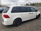 2011 Volkswagen Routan S