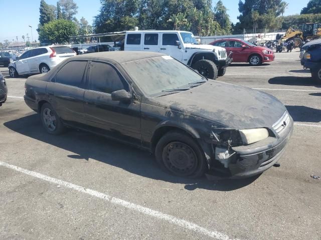 2001 Toyota Camry CE