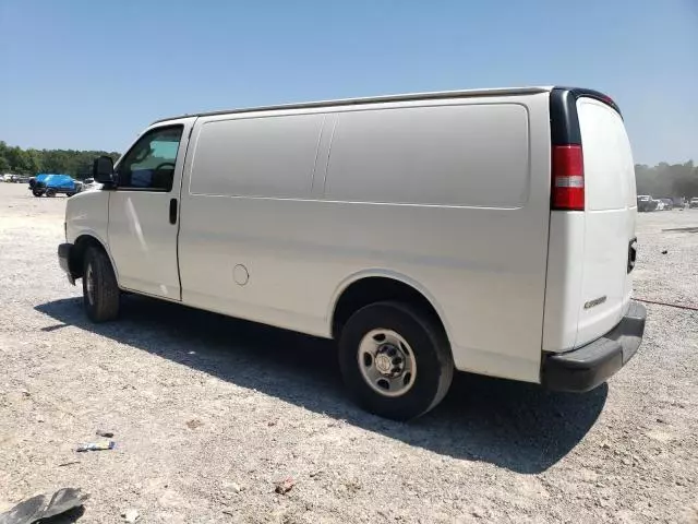 2021 Chevrolet Express G2500