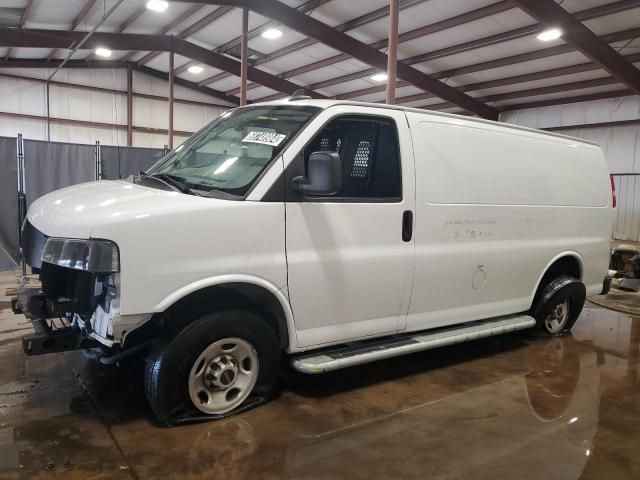 2022 GMC Savana G2500