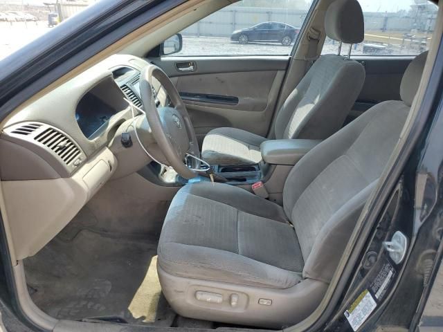 2005 Toyota Camry LE