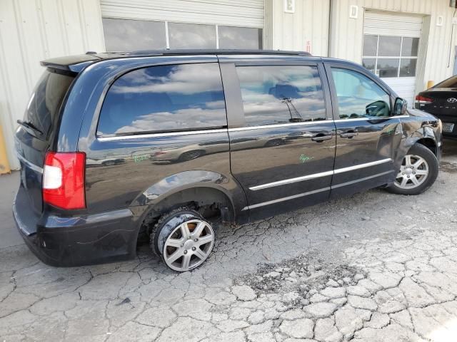 2012 Chrysler Town & Country Touring