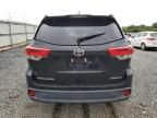 2017 Toyota Highlander SE