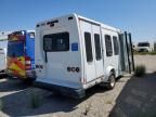 2009 Ford Econoline E350 Super Duty Cutaway Van