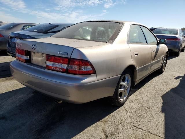 2000 Lexus ES 300