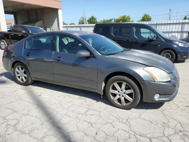 2005 Nissan Maxima SE