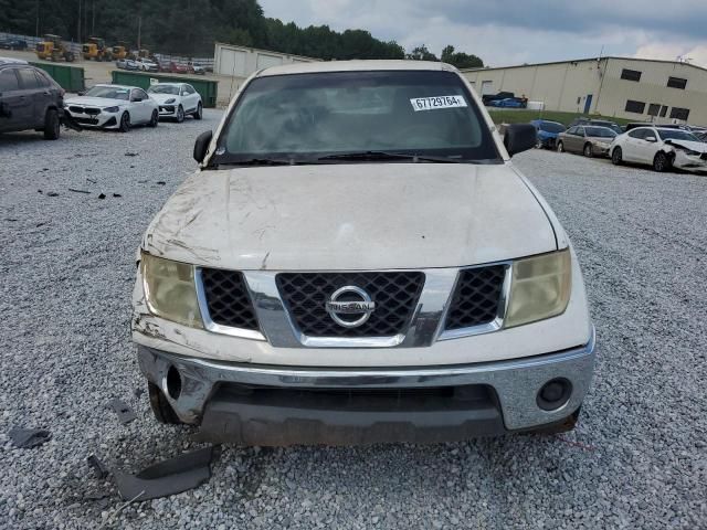 2005 Nissan Frontier Crew Cab LE