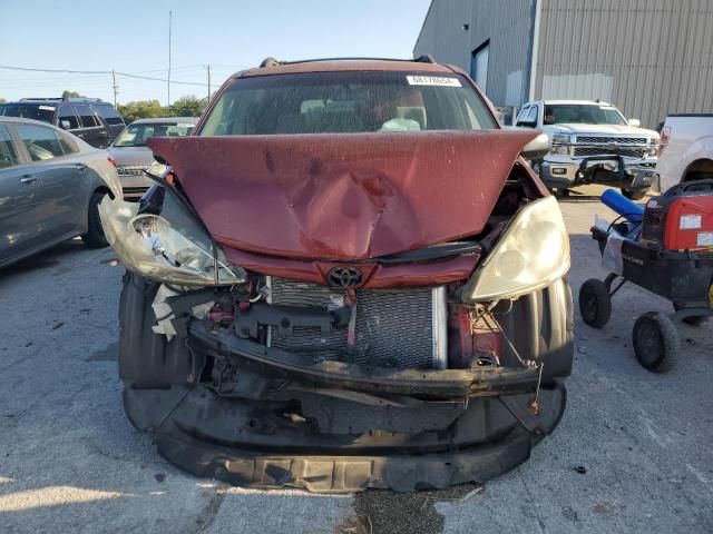 2006 Toyota Sienna CE