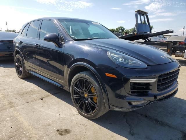 2016 Porsche Cayenne GTS