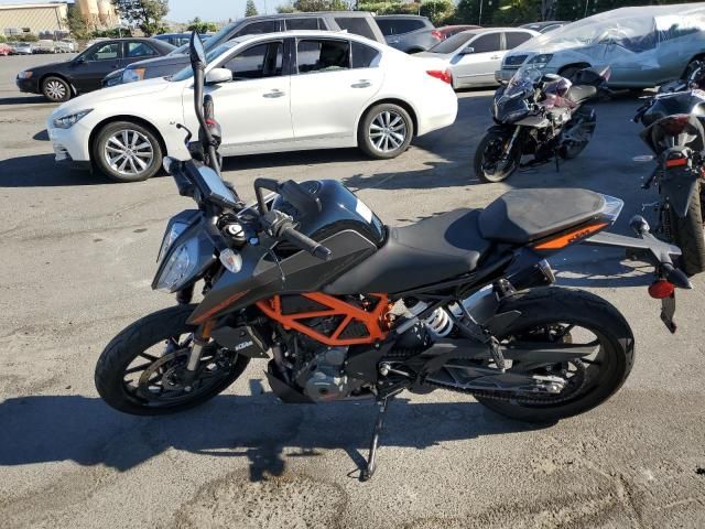 2023 KTM 390 Duke