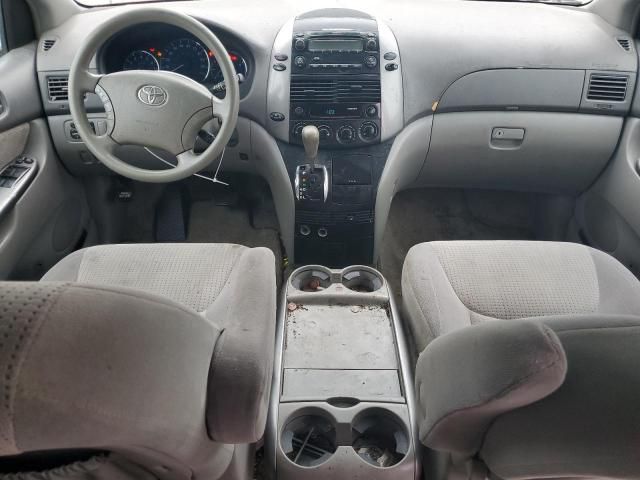 2008 Toyota Sienna CE