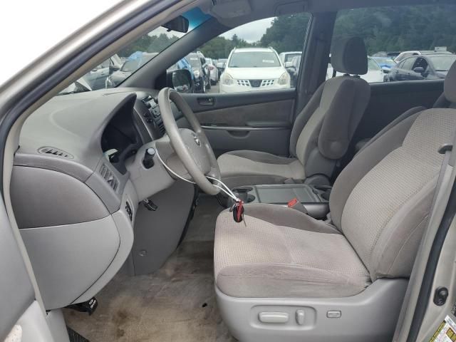 2008 Toyota Sienna CE