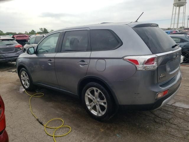 2015 Mitsubishi Outlander SE