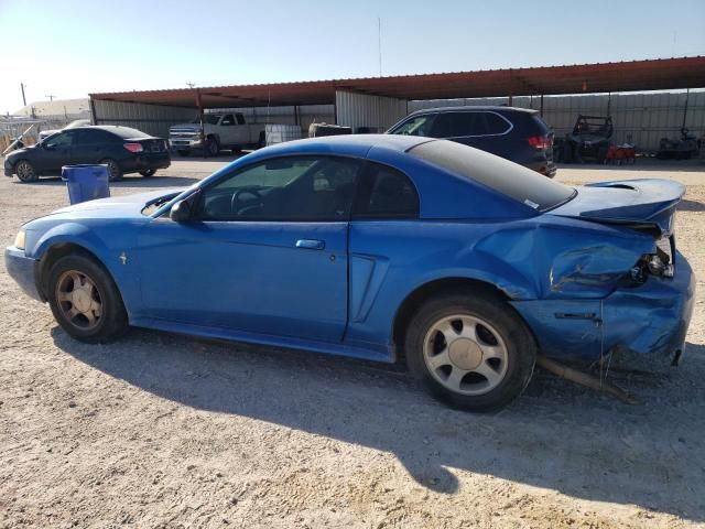 2000 Ford Mustang