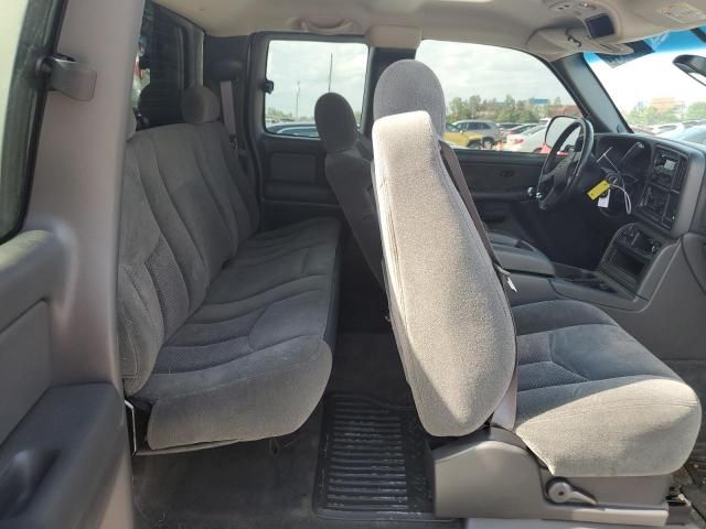 2003 Chevrolet Silverado C2500 Heavy Duty