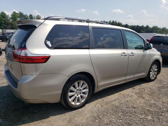 2016 Toyota Sienna XLE