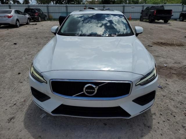 2019 Volvo S60 T5 Momentum